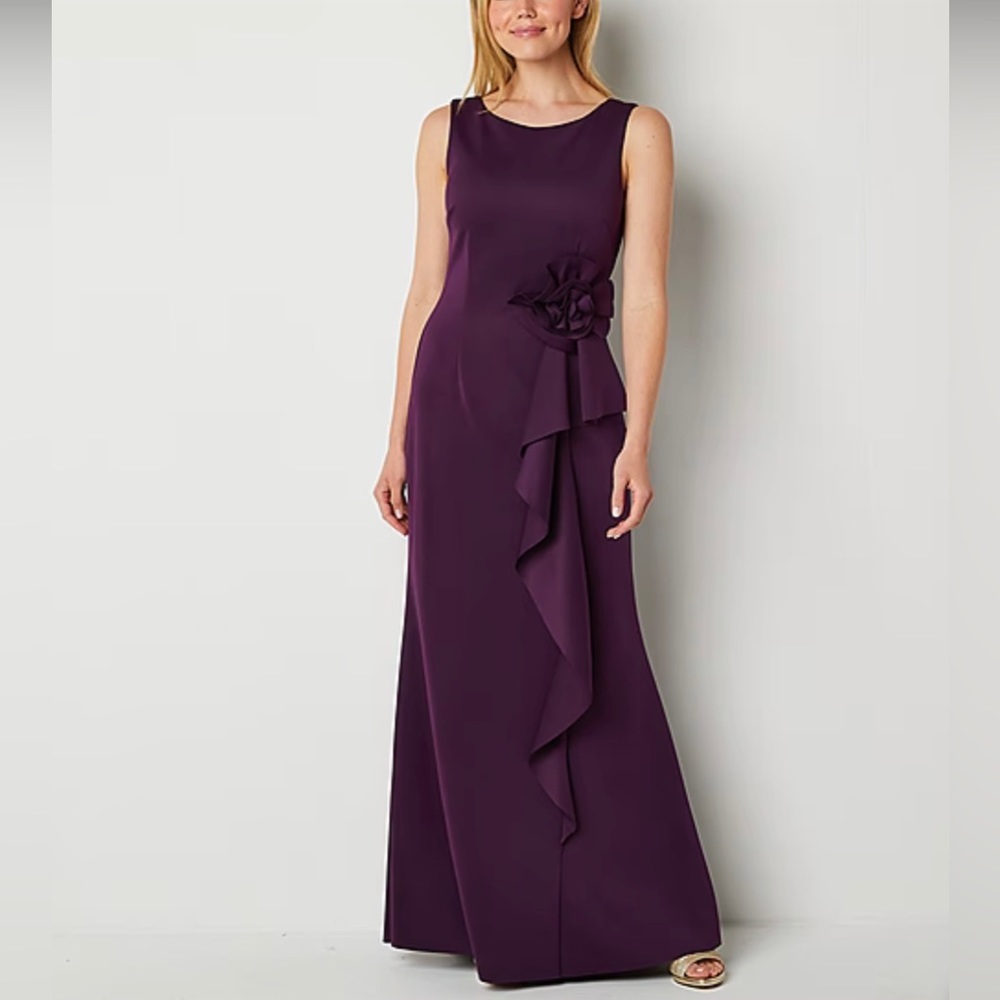 Sleeveless Evening Gown Sz 16